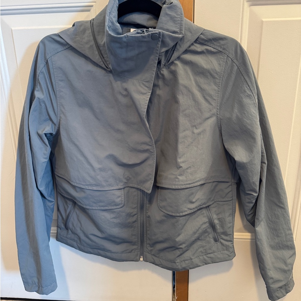 Lululemon Always Effortless Classic Fit Jacket (Light Blue Gray Utility Jacket)